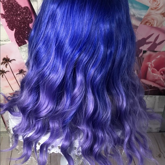 Blue to Purple Ombré Shoulder Length Wavy Wig without Bangs - New, never worn - Picture 9 of 9